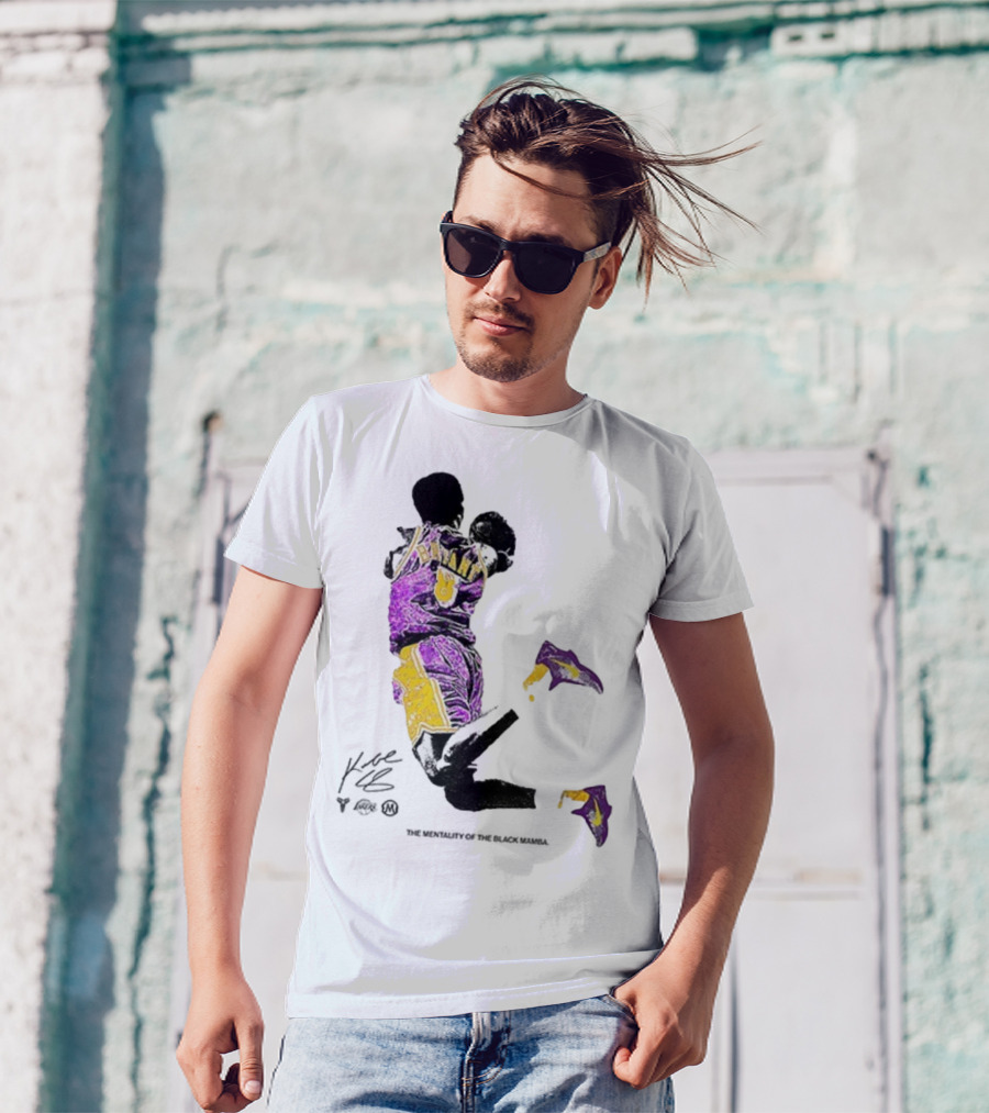 Los Angeles Lakers Kobe Bryant Black Mamba Mentality Purple Gold Signature 8 T-Shirt