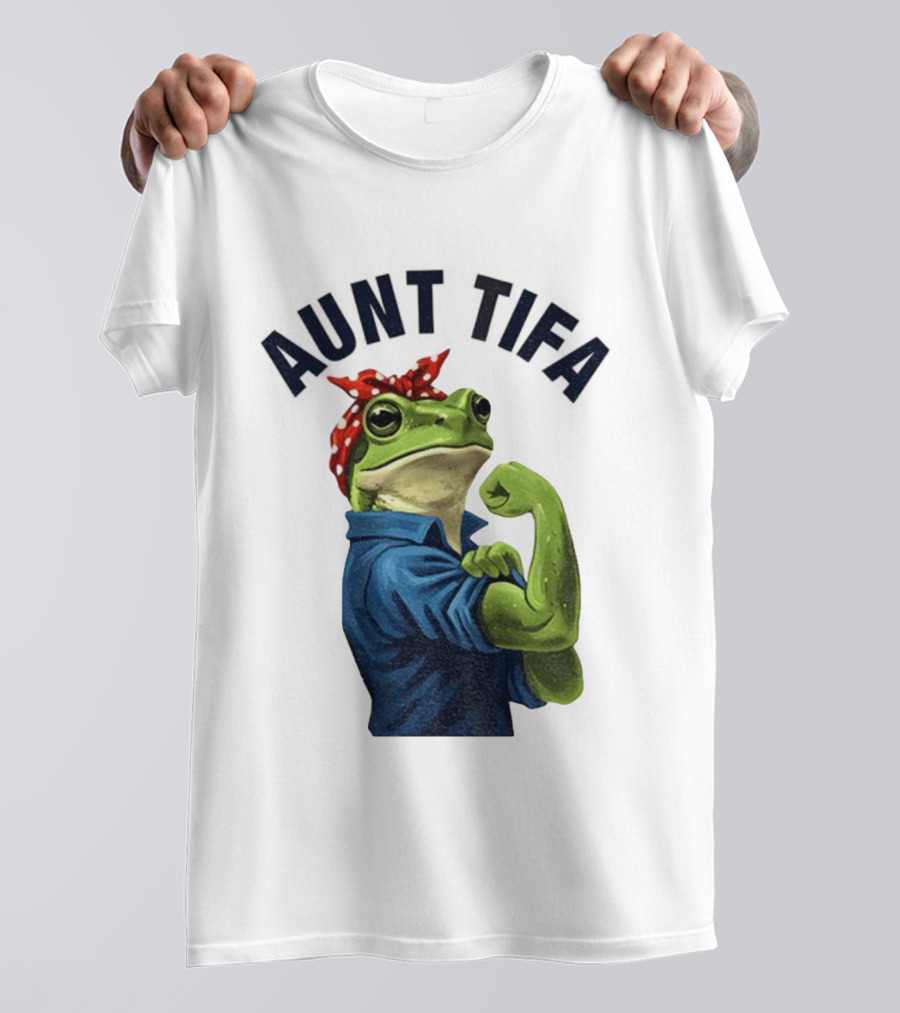 Aunt Tifa Rosie The Riveter Frog Meme Resist T-Shirt
