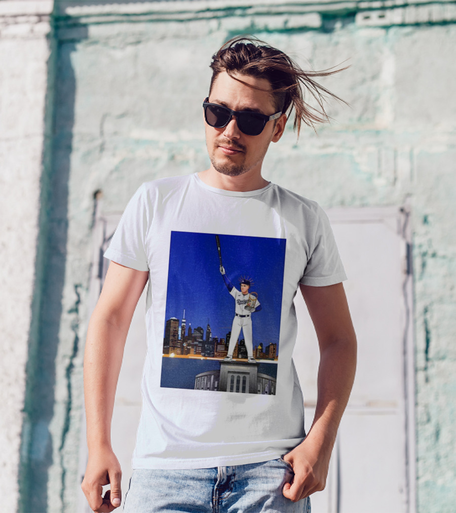 Freddie Freeman Dodgers Statue Of Liberty New York Skyline 2024 MVP T-Shirt
