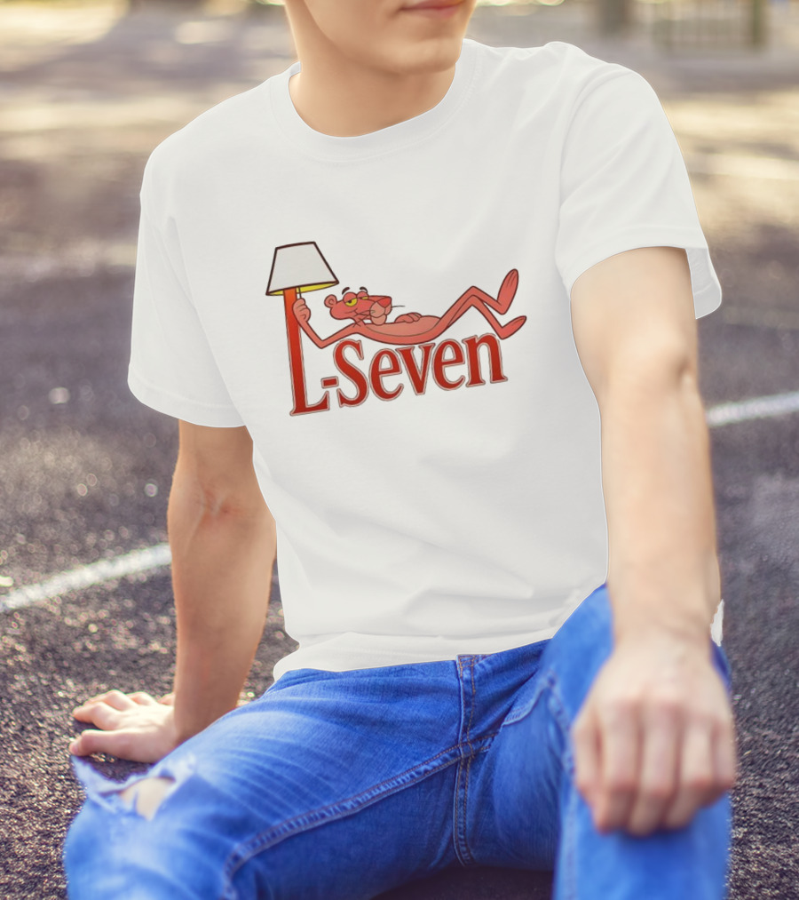 L-Seven Pink Panther Relaxing With Lamp Icon T-Shirt