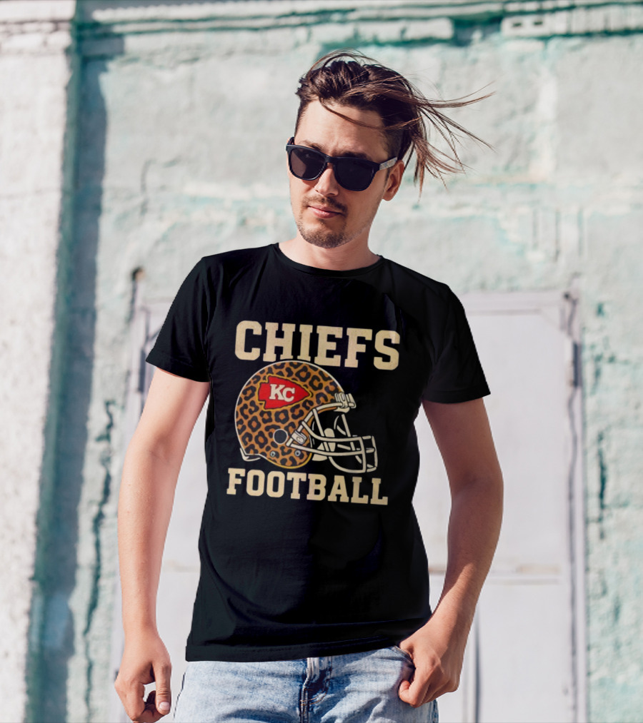 Retro KC Chiefs Leopard Helmet Football Vintage Style T-Shirt