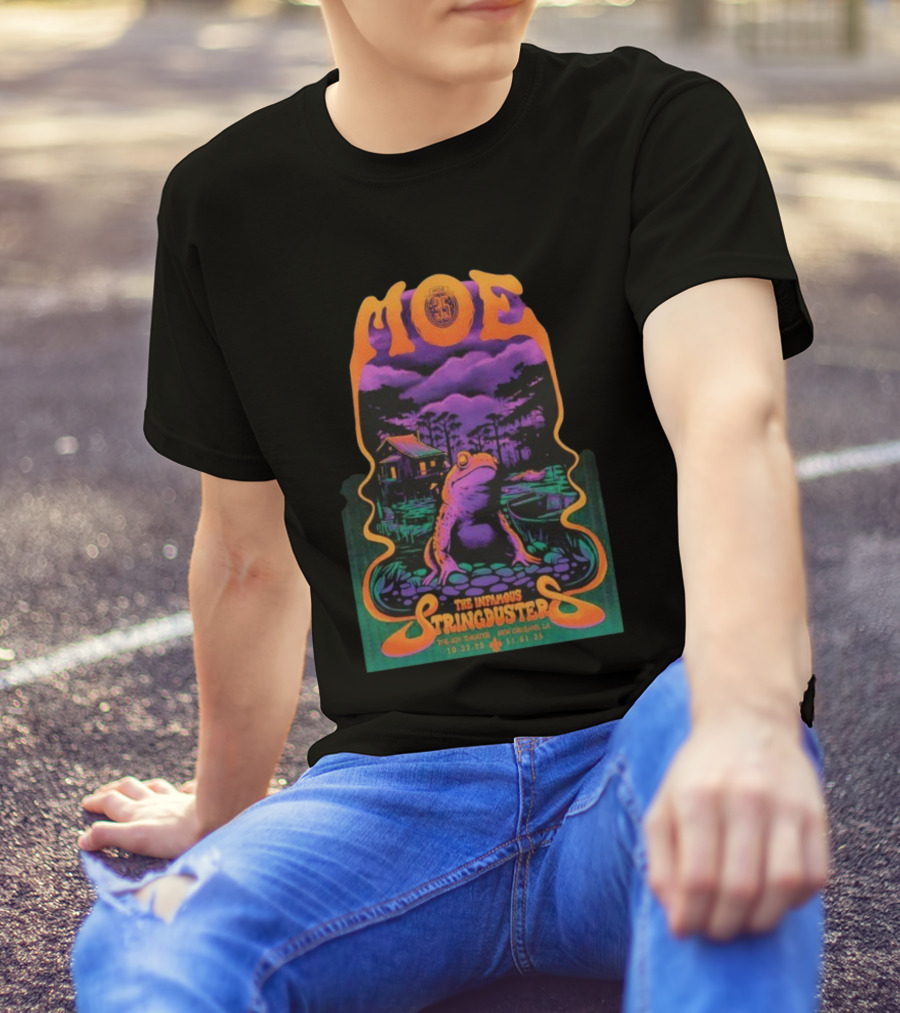 Moe. The Infamous Stringduster Halloween 2025 New Orleans Joy Theater Frog Swamp Scene T-Shirt