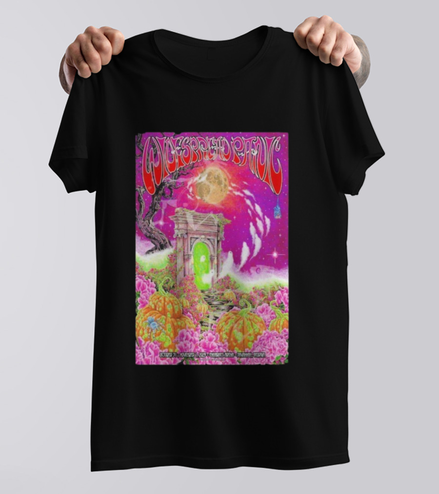 Widespread Panic Savannah Tour Spooky Pink Pumpkin Gateway October 31 2025 T-Shirt