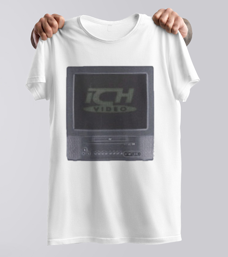 ICHpig Vintage TV Screen Iconic Design T-Shirt