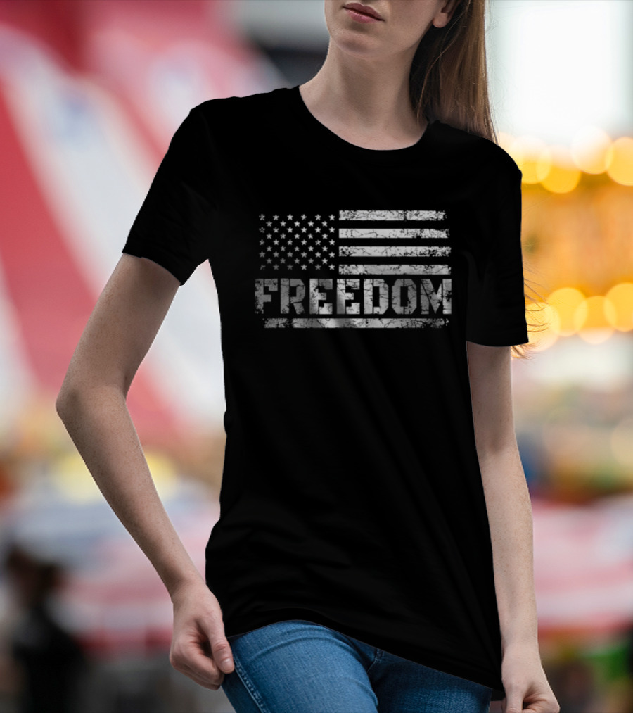 USA Flag Distressed Freedom Grunge Style T-Shirt