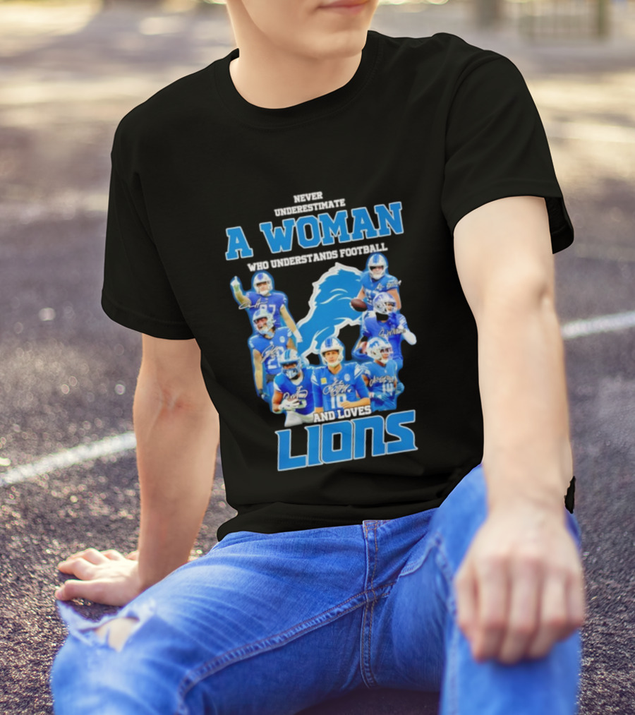 A Woman Who Understands Football And Loves Lions Players T-Shirt