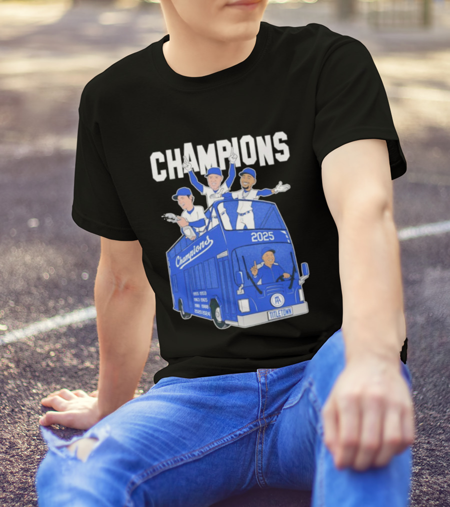 Los Angeles Dodgers Champions 2025 Yoshinobu Yamamoto Shohei Ohtani Mookie Betts Titletown T-Shirt
