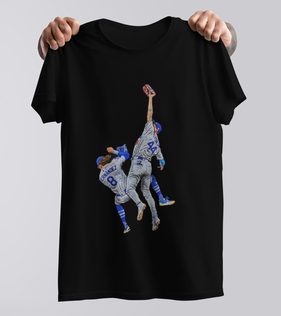 Kike Hernandez Vs Andy Pages The Catch Dodgers 2025 World Series Champions T-Shirt