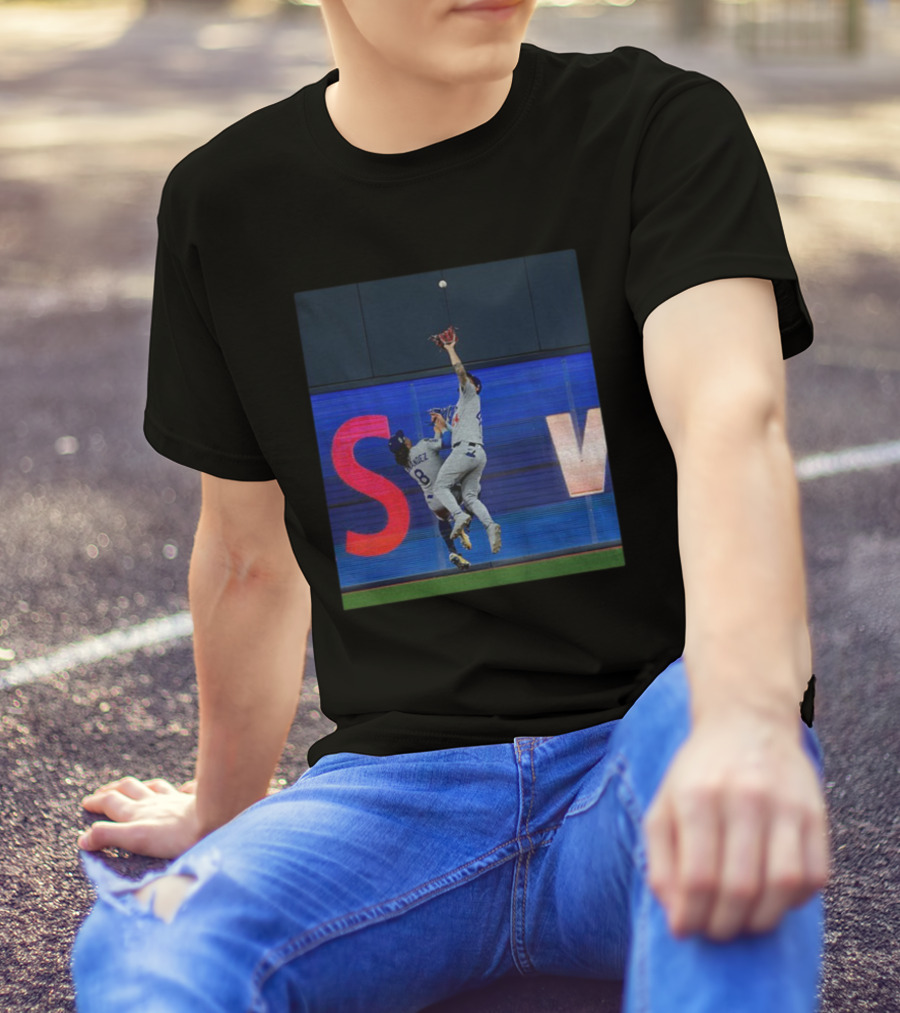 Kike Hernandez Andy Pages Dodgers Catch MLB World Series Action T-Shirt