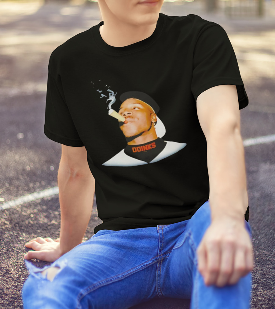 DOINKS Smoking Cigar Funny Sturts Meme T-Shirt