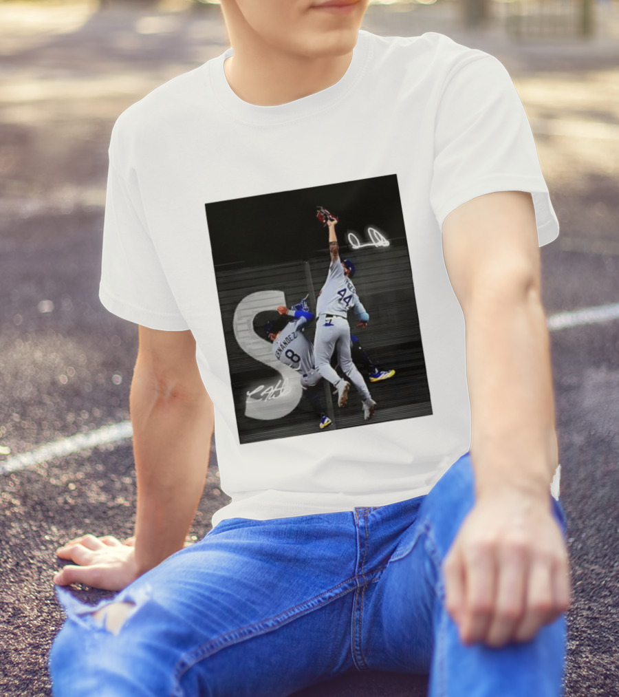 World Series Game 7 Hernández 8 Pages 44 Signatures T-Shirt