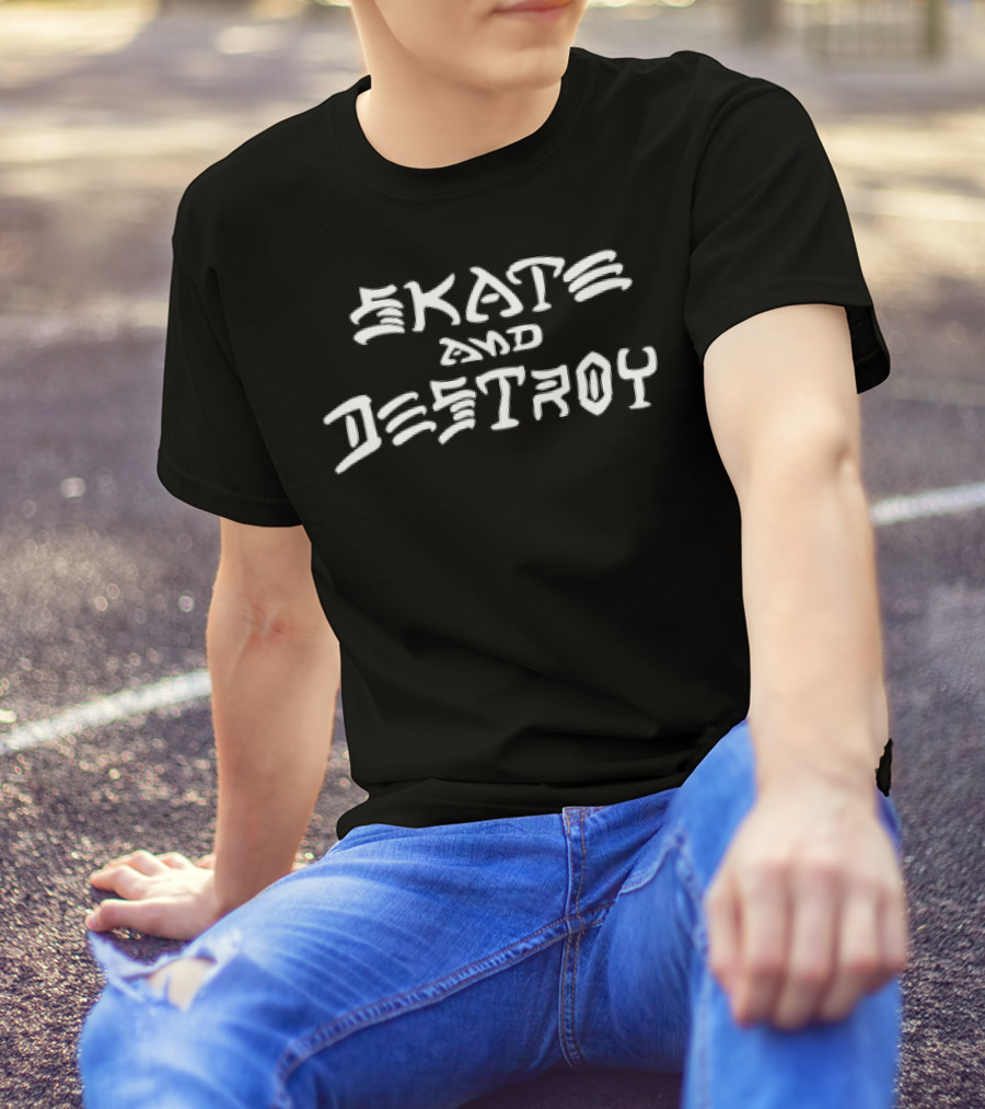 Skate And Destroy Iconic Phrase Urban Skateboarding Style T-Shirt