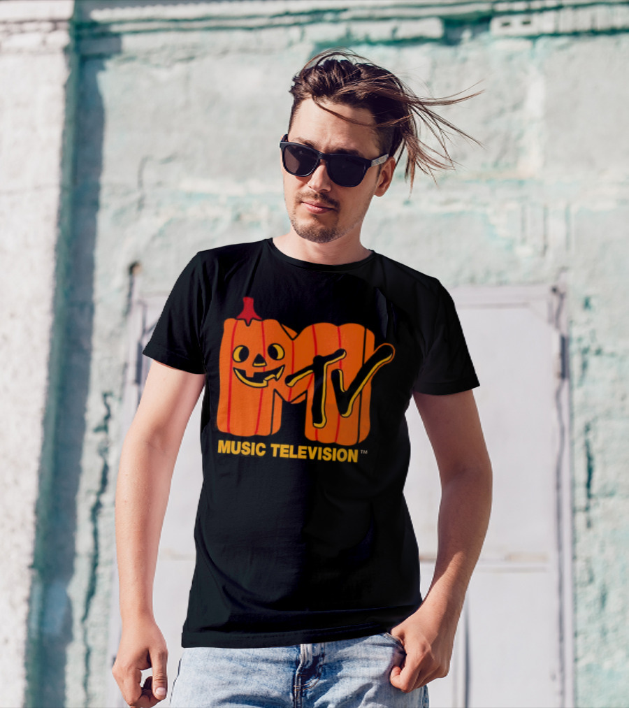 MTV Music Television Pumpkin Halloween T-Shirt