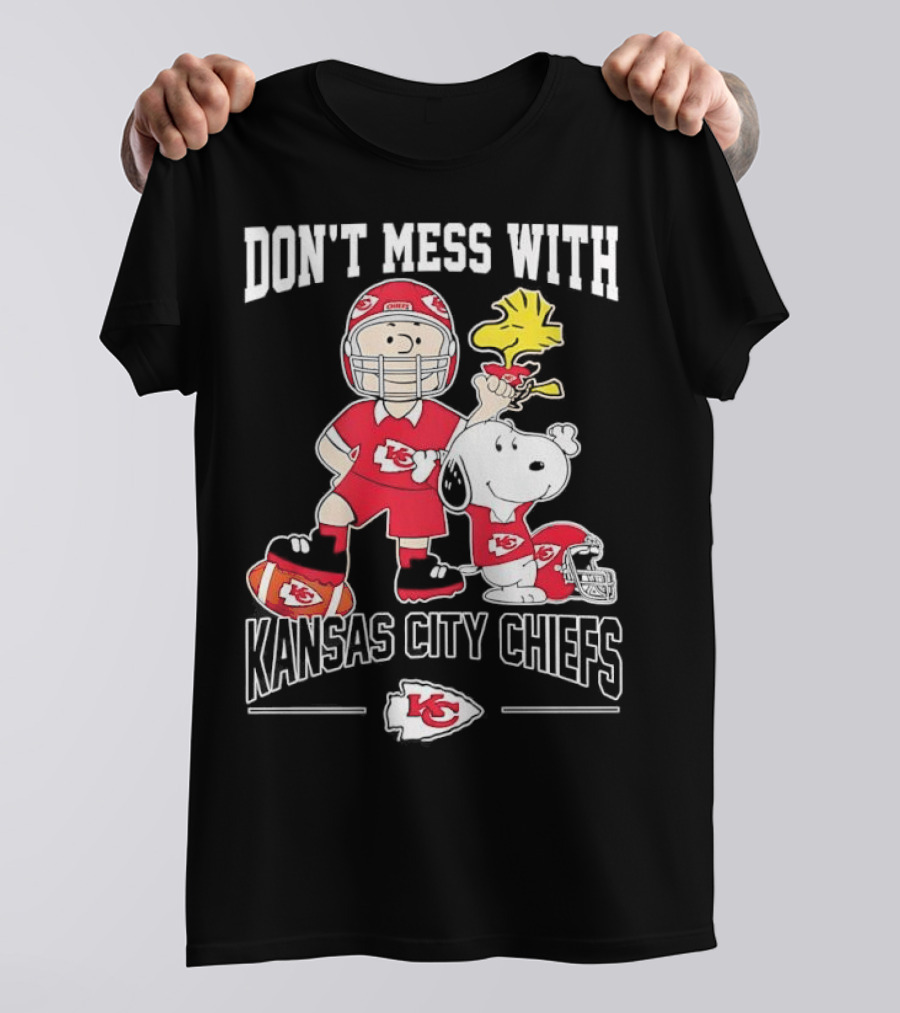 Don’t Mess With Kansas City Chiefs And Peanuts Characters Collaboration T-Shirt