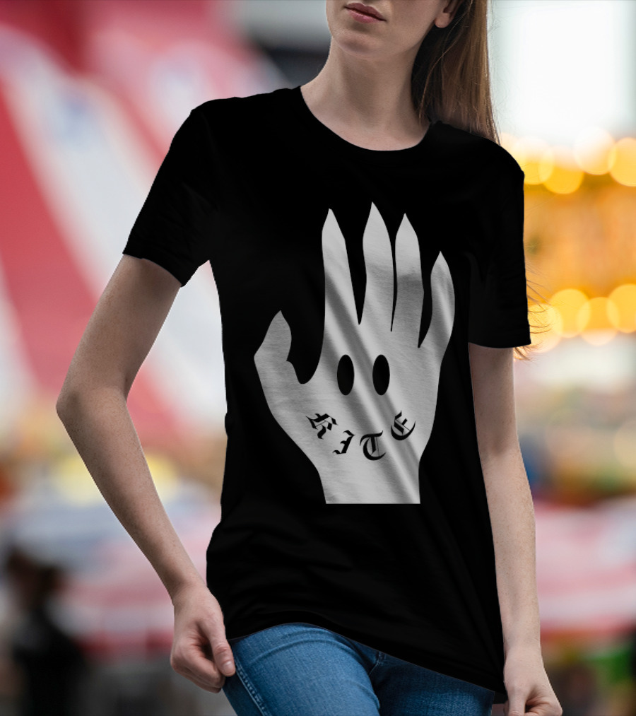 Kite Smile Hand By Stefan Fält T-Shirt