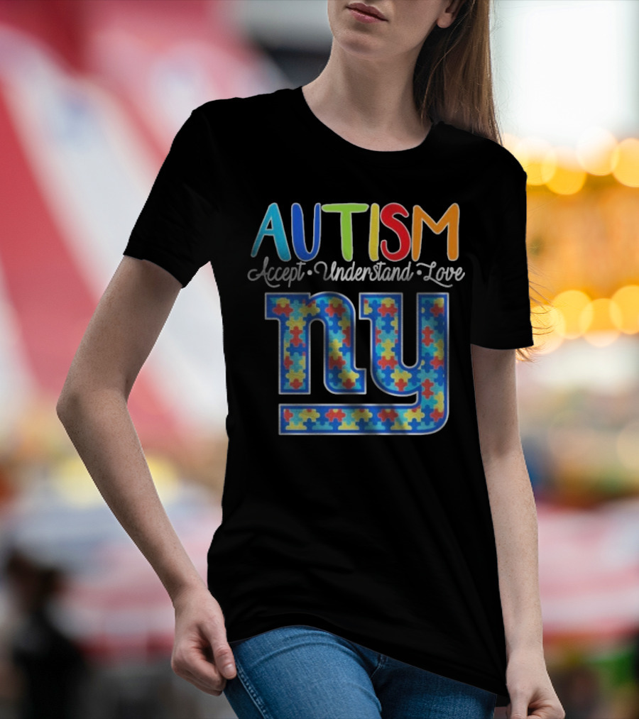 Autism Accept Understand Love NY Giants Puzzle Piece Pattern T-Shirt