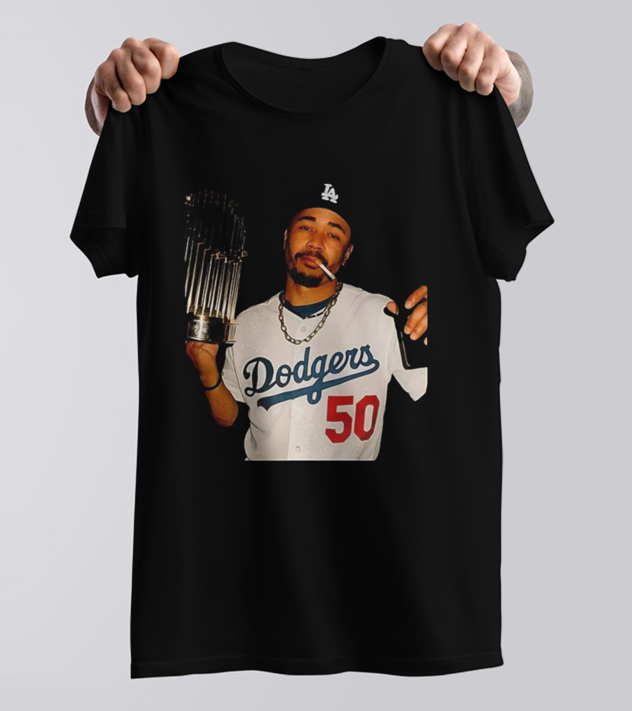 Mookie Betts Dodgers 2025 World Series Champions Celebration Smoking Topps T-Shirt