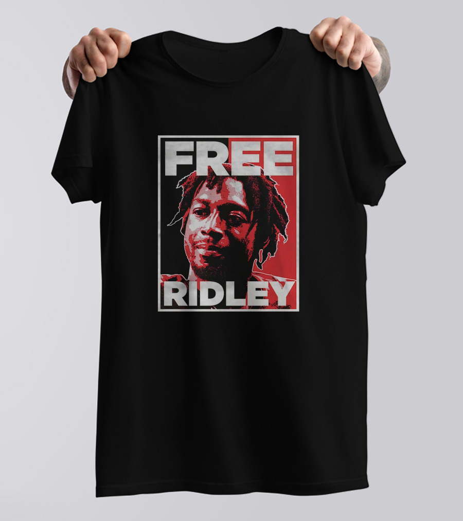 Free Ridley Poster Style Image With Text T-Shirt