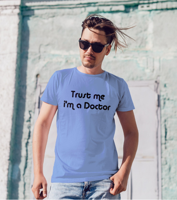 Trust Me I'm A Doctor Doctor Who David Tennant Violet T-Shirt