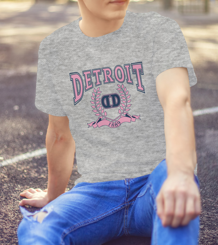 Detroit DD 1889 Vintage Laurel Emblem T-Shirt