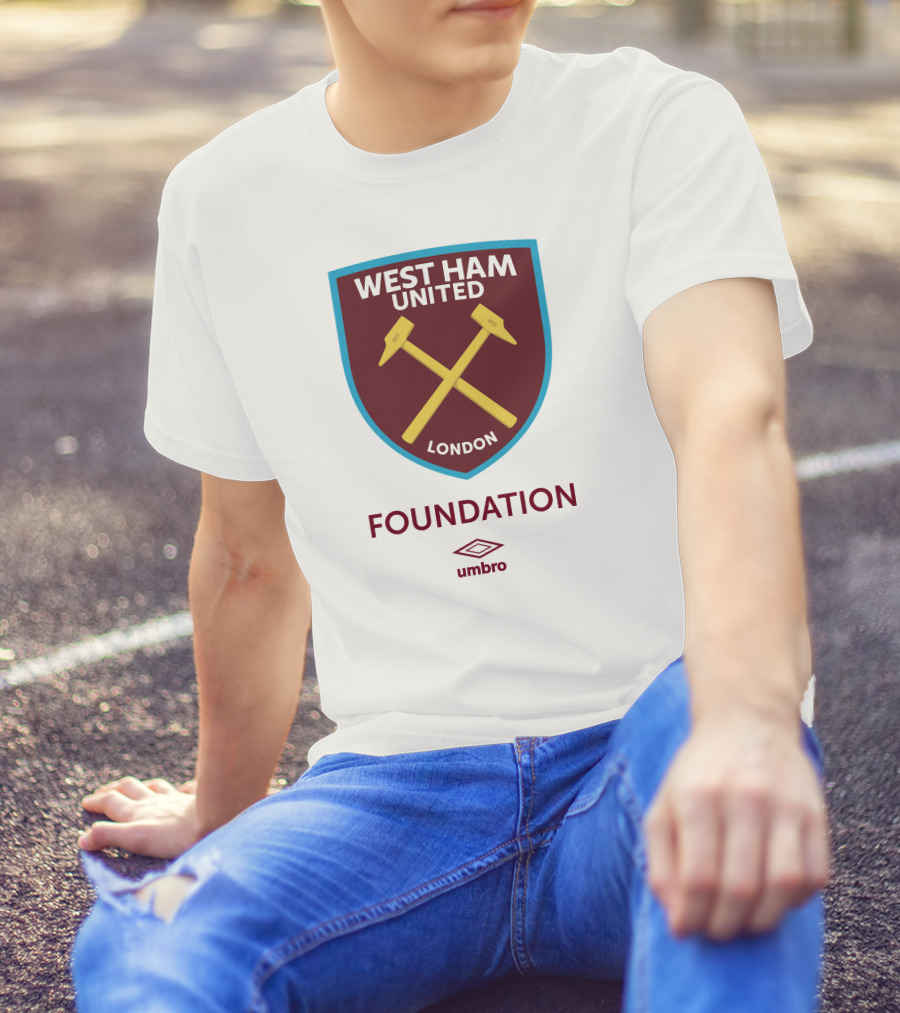 West Ham United London Foundation Umbro Crest T-Shirt