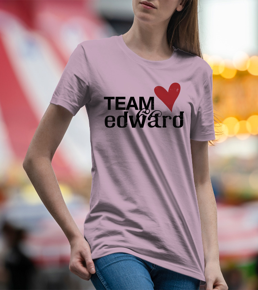 Team Edward Heart Taylor Lautner SNL T-Shirt