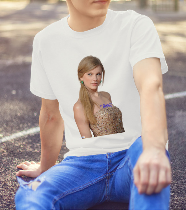 Taylor Swift 1989 Special Pictures Singersceleb T-Shirt