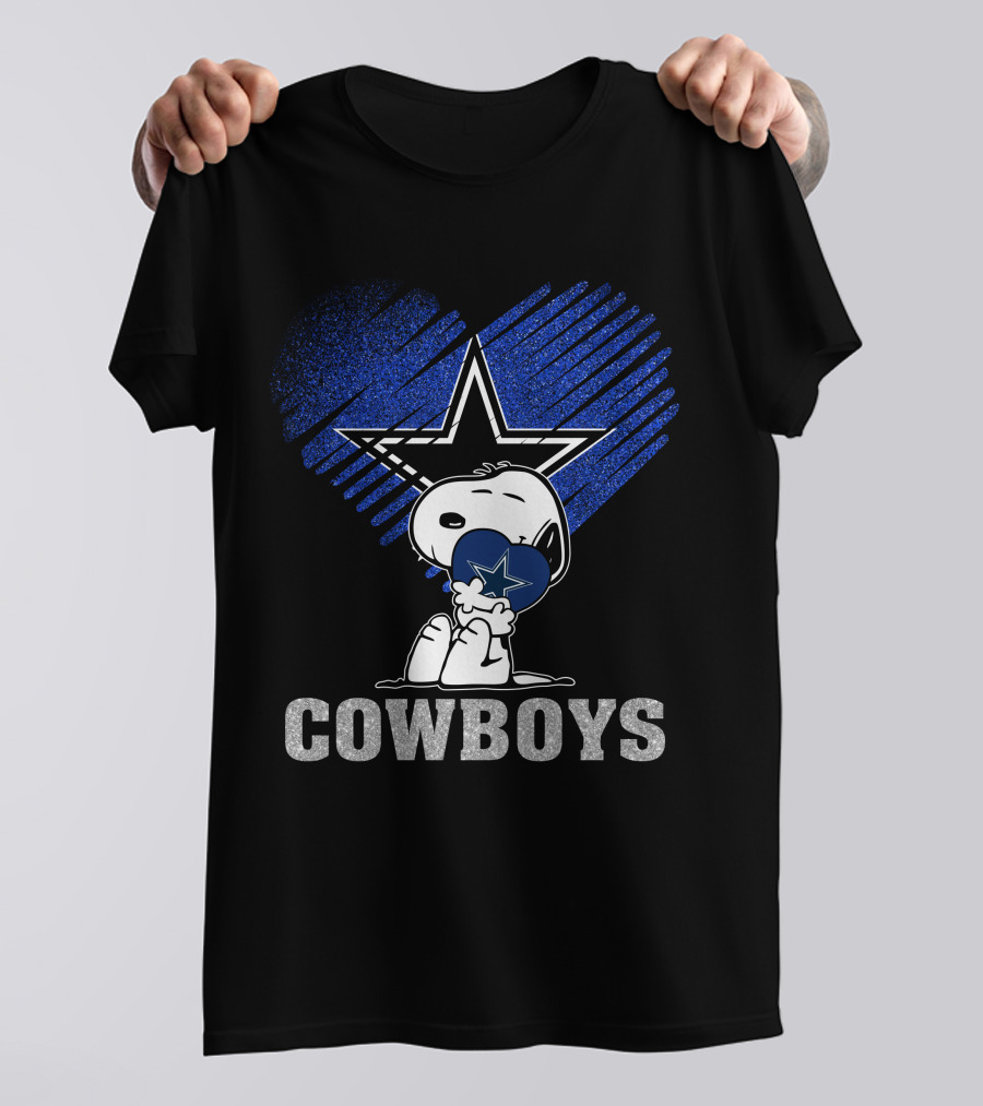 Snoopy Hugging Heart Dallas Cowboys Star T-Shirt