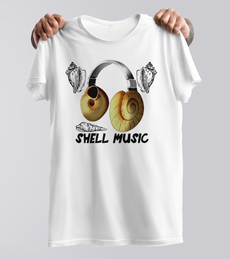 SHELL MUSIC Conch Headphones Nautical Shells Motif T-Shirt