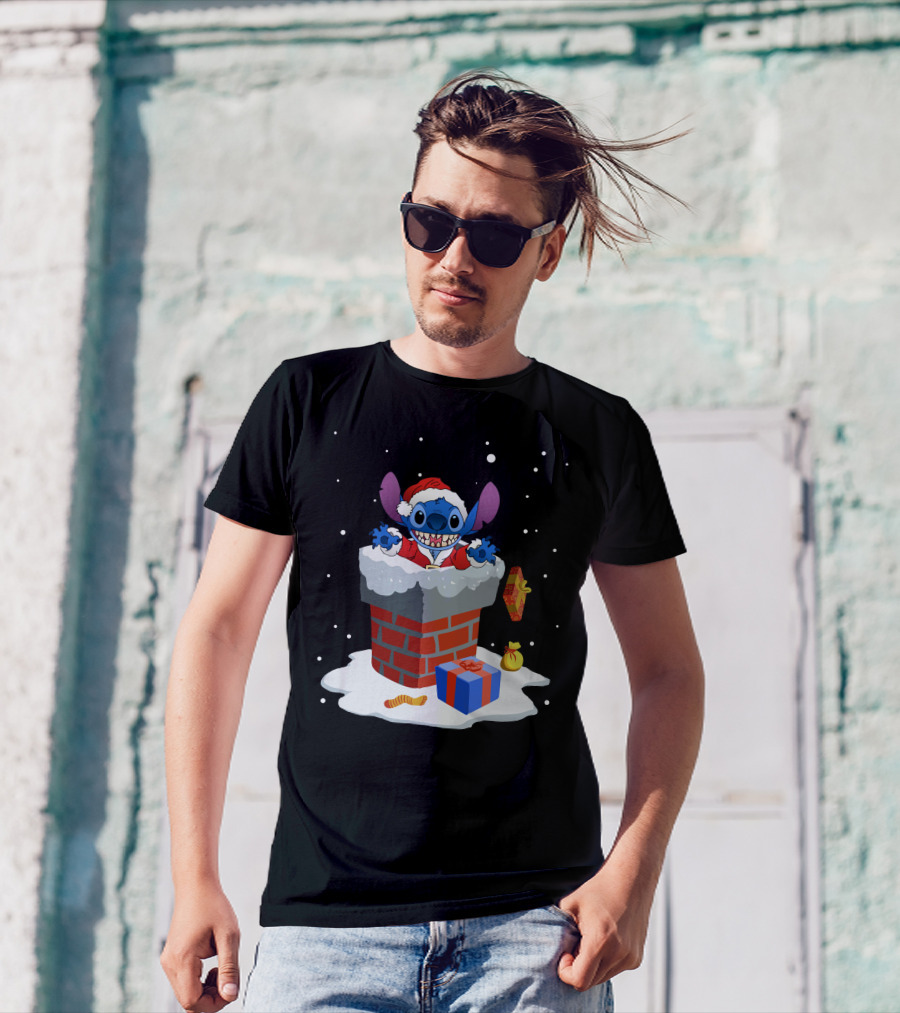 Stitch Santa Chimney Christmas Presents Snowfall T-Shirt