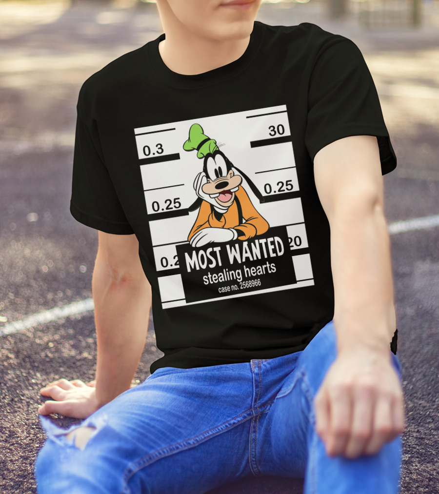 Most Wanted Goofy Stealing Hearts Case No. 2568966 T-Shirt