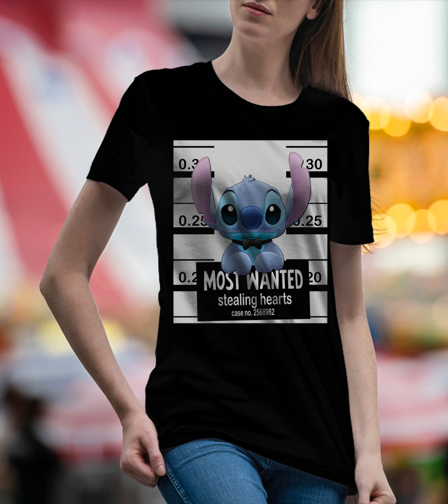 Most Wanted Stealing Hearts Alien Case No. 2568962 T-Shirt