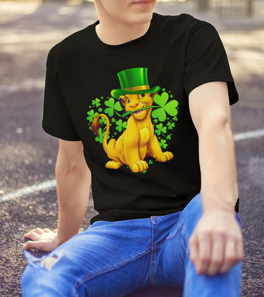 Simba Green Hat Shamrock Heart T-Shirt