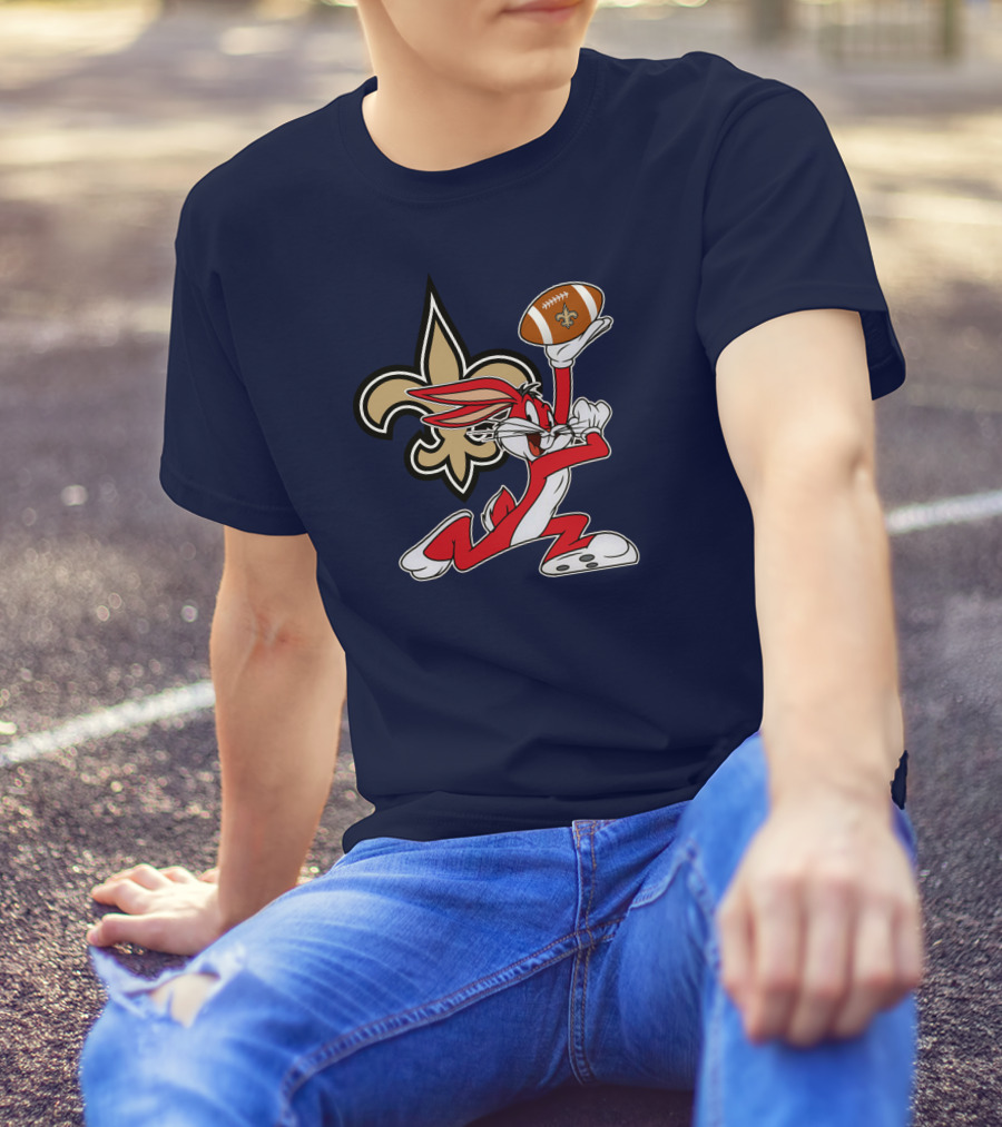 New Orleans Saints Bugs Bunny Football Fleur-de-Lis T-Shirt