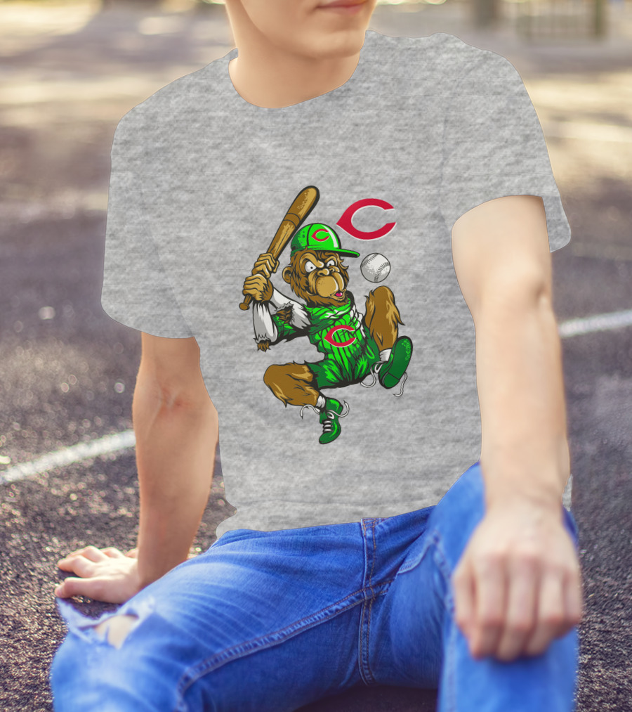 Cincinnati Reds Baseball Gorilla Mascot Home Run T-Shirt