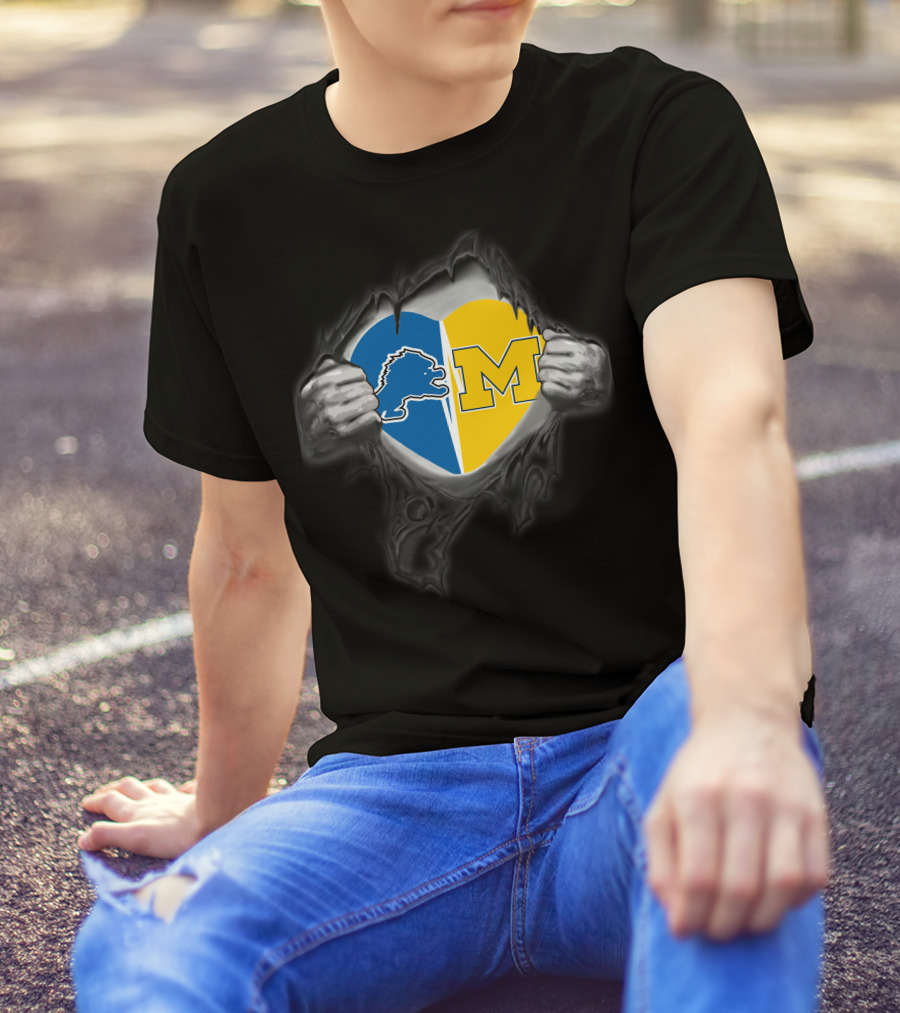 Detroit Lions Michigan Wolverine Heart Fusion T-Shirt