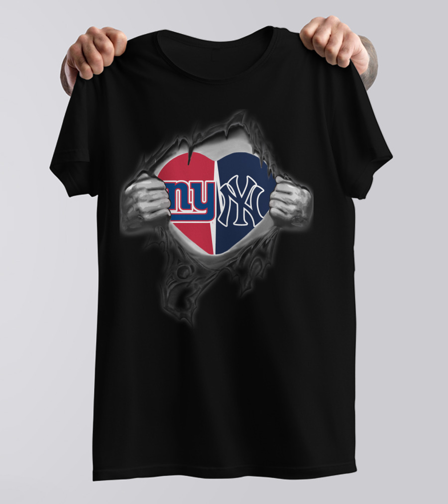 Heart Of New York Giants Yankees Fans T-Shirt