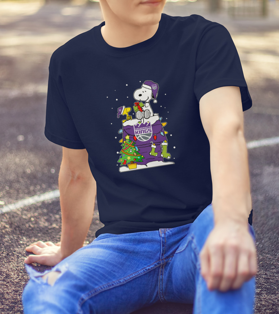 Snoopy Woodstock Sacramento Kings Christmas Tree Holiday Celebration T-Shirt