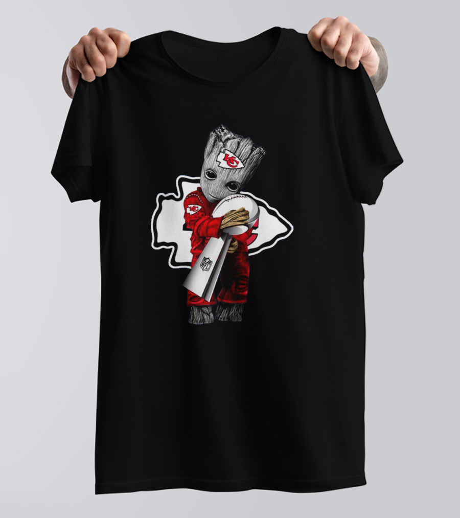 Kansas City Chiefs Baby Groot Holding Nfl Trophy T-Shirt