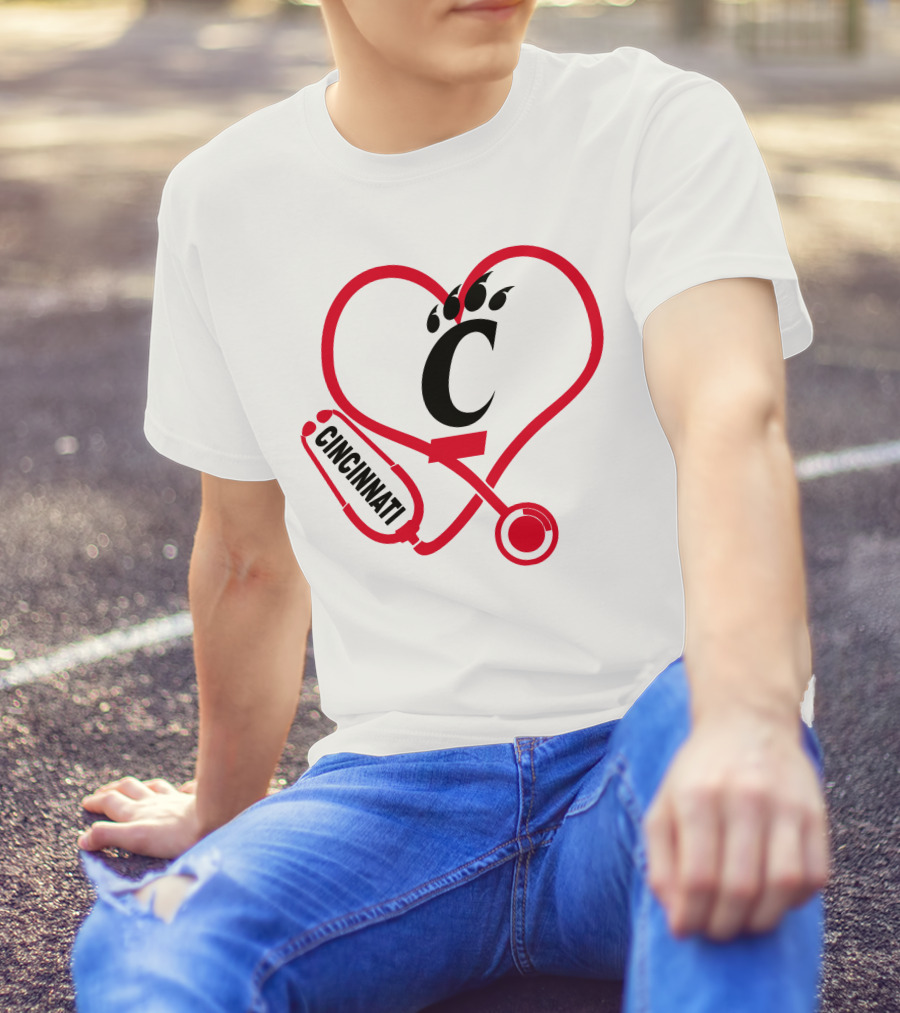 Cincinnati Bearcats Nurse Heart Stethoscope T-Shirt