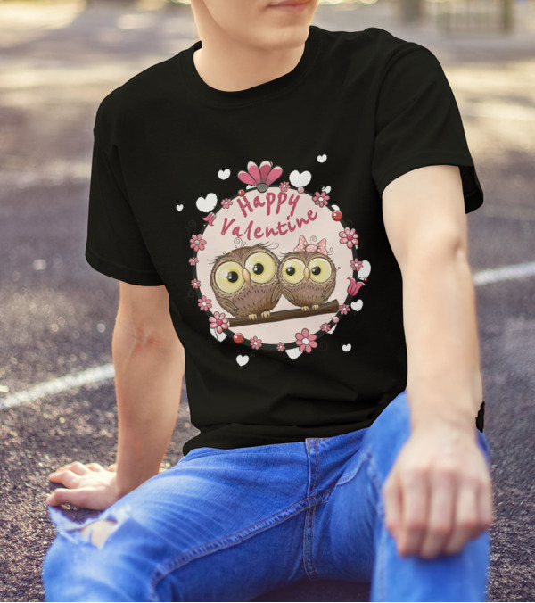 Happy Valentine Owls With Cute Flower Circle And Big Eyes T-Shirt