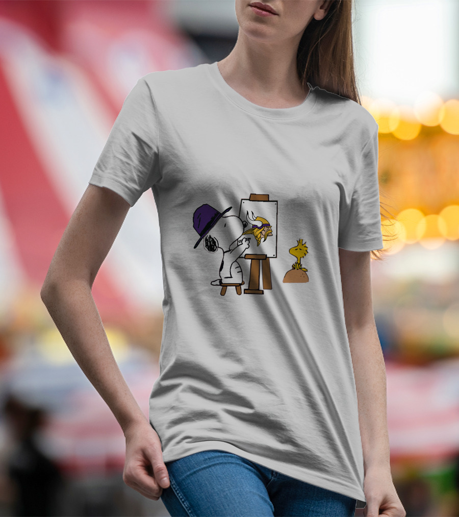 Snoopy Painting Minnesota Vikings Logo With Woodstock T-Shirt
