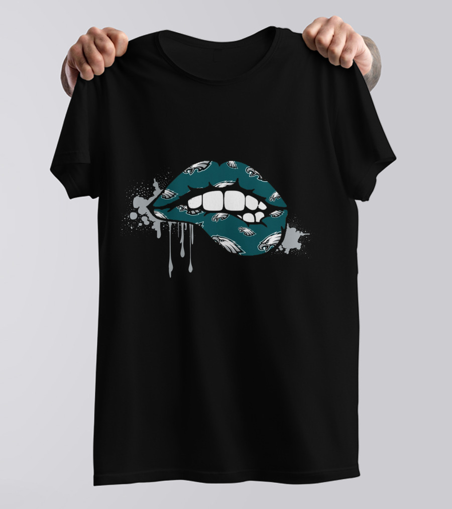 Philadelphia Eagles Dripping Lips T-Shirt