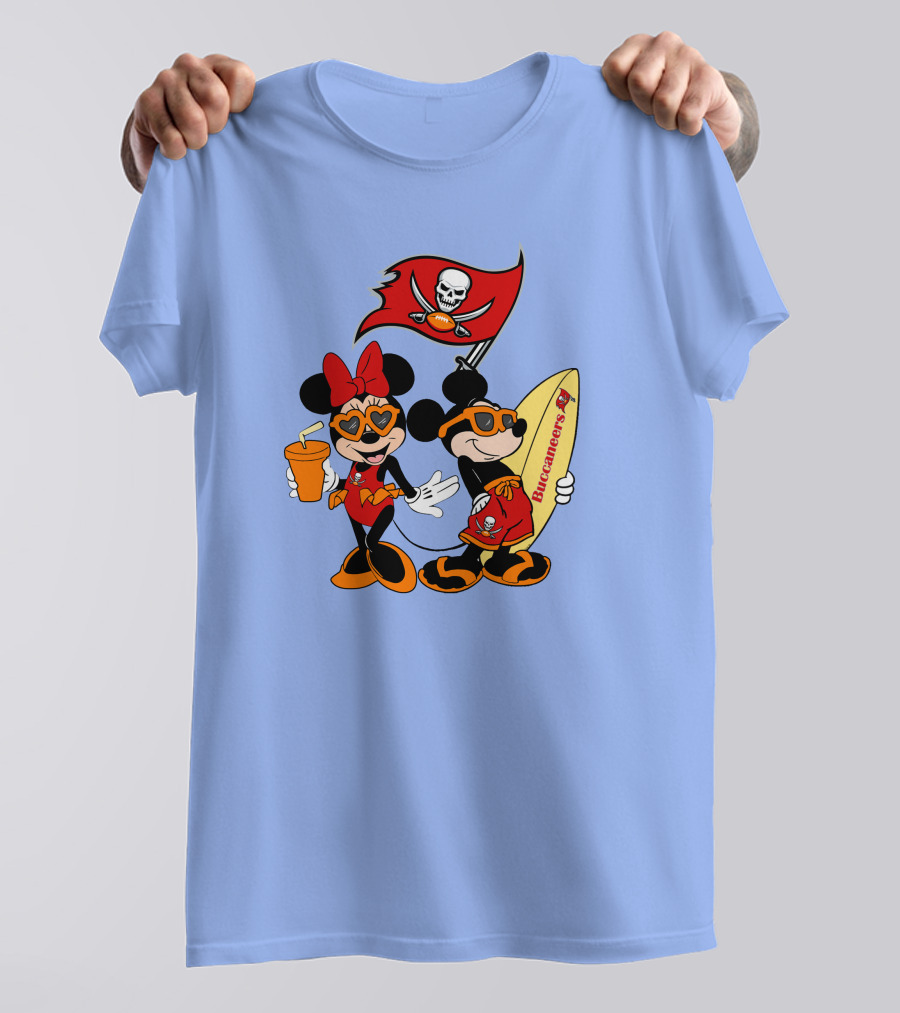 Buccaneers Vacation Mickey And Minnie With Pirate Flag And Surfboard T-Shirt