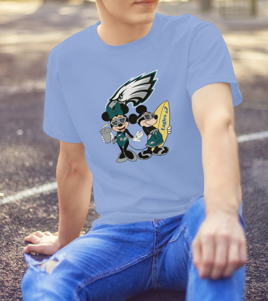 Eagles Mickey And Minnie Vacation With Surfboard And Cold Drink T-Shirt