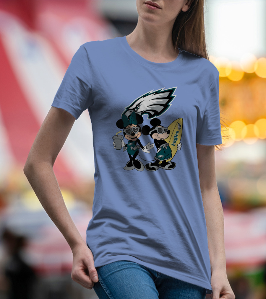 Eagles Mickey And Minnie Vacation With Surfboard And Cold Drink T-Shirt
