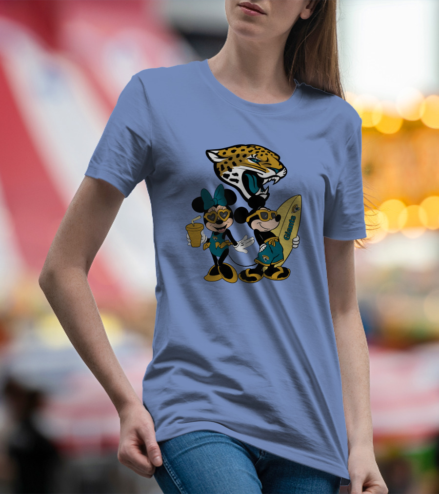 Jaguars Mickey And Minnie Happy Vacation With Surfboard And Drink T-Shirt