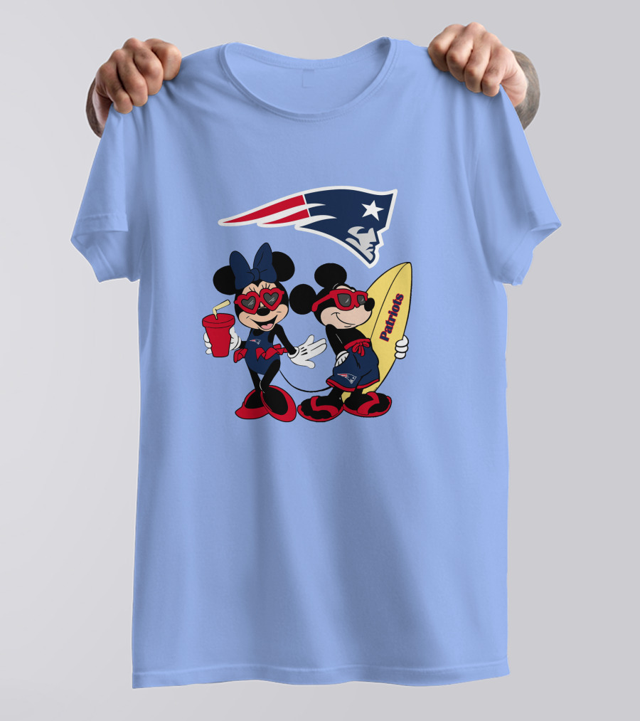 Patriots Mickey And Minnie Vacation With Surfboard And Drink T-Shirt