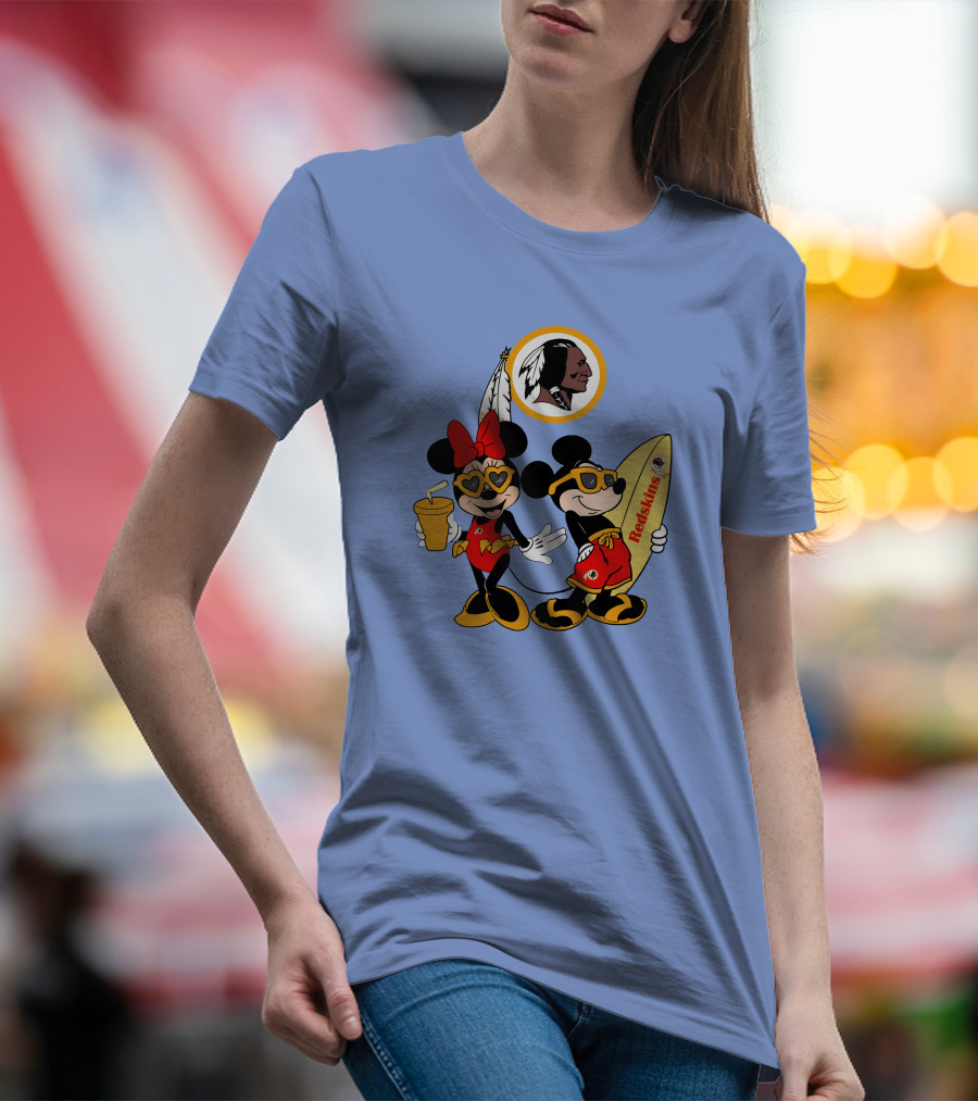Redskins Mickey And Minnie Vacation Fun With Surfboard And Drink T-Shirt