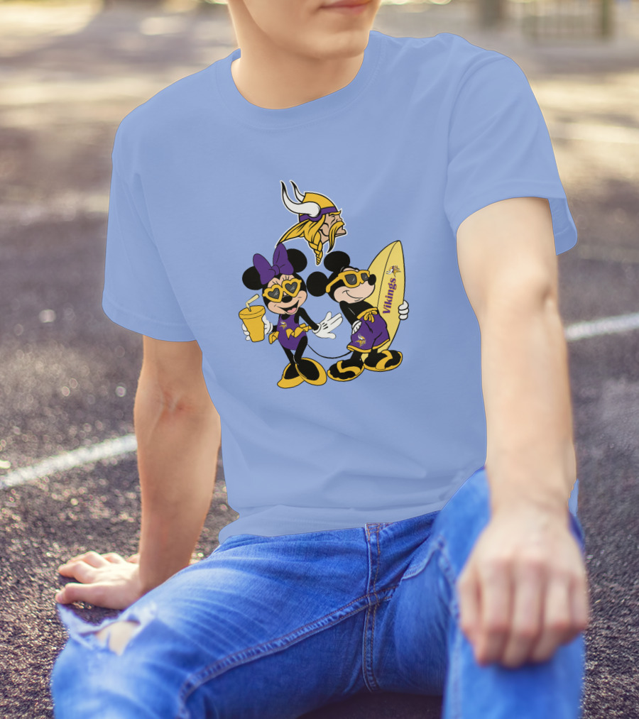 Vikings Mickey Happy Vacation Minnesota Fun T-Shirt